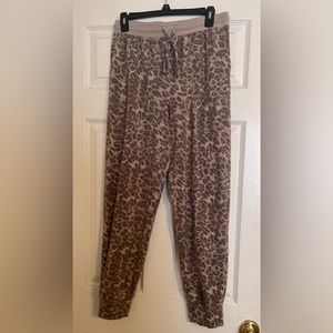 Leopard Print Joggers Knox Rose Brand Medium